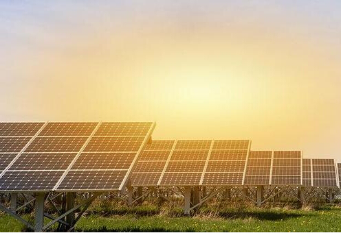 2017年一季度光伏行业发展迅猛 下半年怎么办？