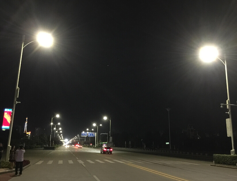 智慧路灯能否在智慧城市中赢取未来的关键：数据一体化