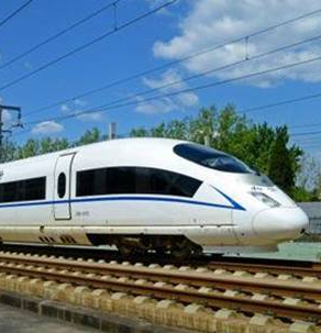 从“和谐号”到“复兴号”，看高铁如何成为中国制造的金字招牌！